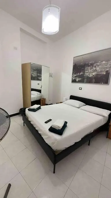 Appartement Home Sweet Appartamento Privato 010025-Lt-3625 Genua Italië
